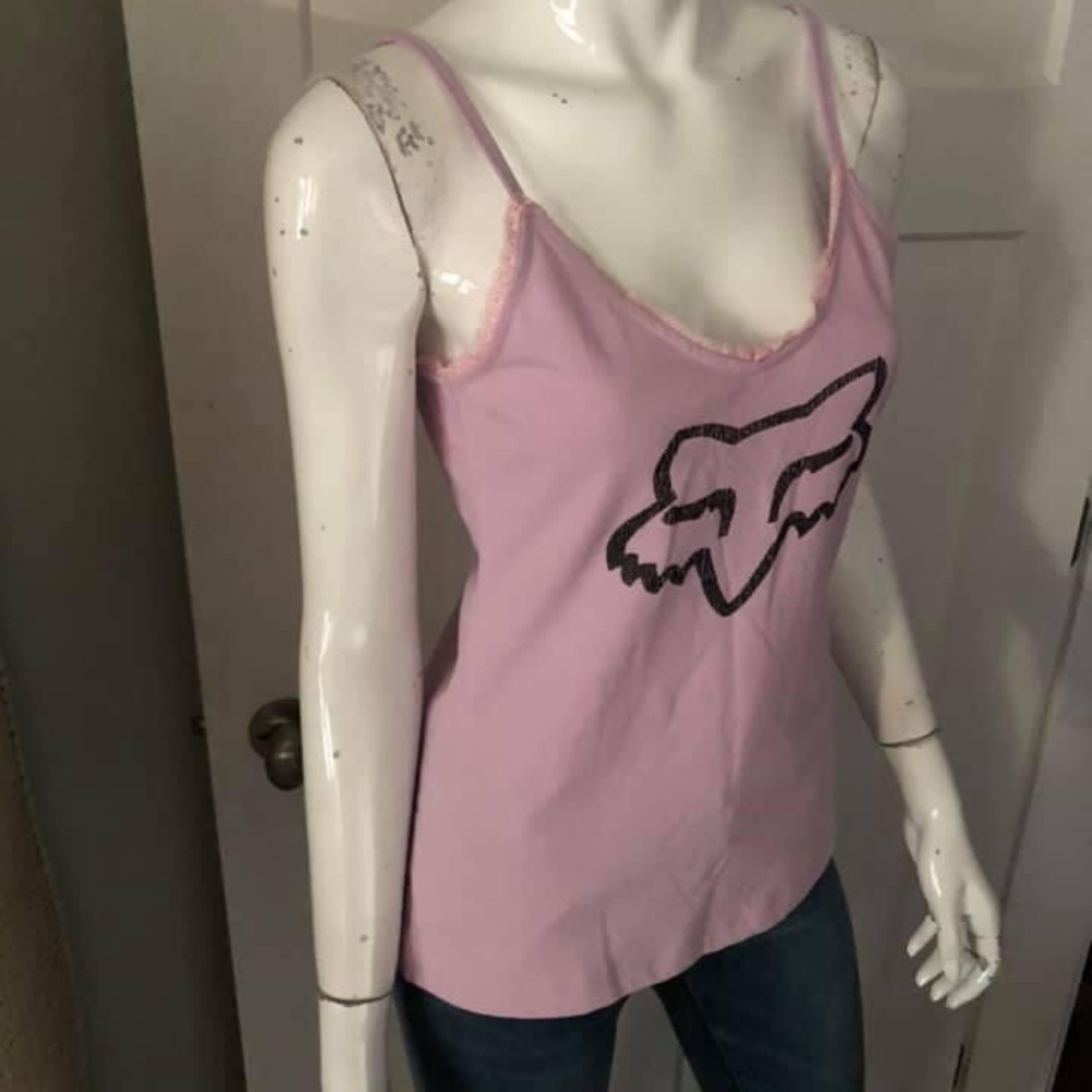 Fox Lace Tank - Picture 2 of 5